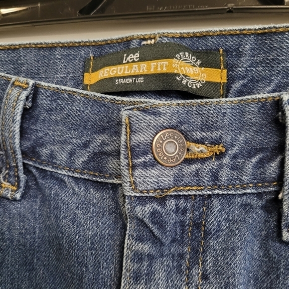 Lee Regular Fit Straight Leg Blue Jeans - Picture 4 of 8